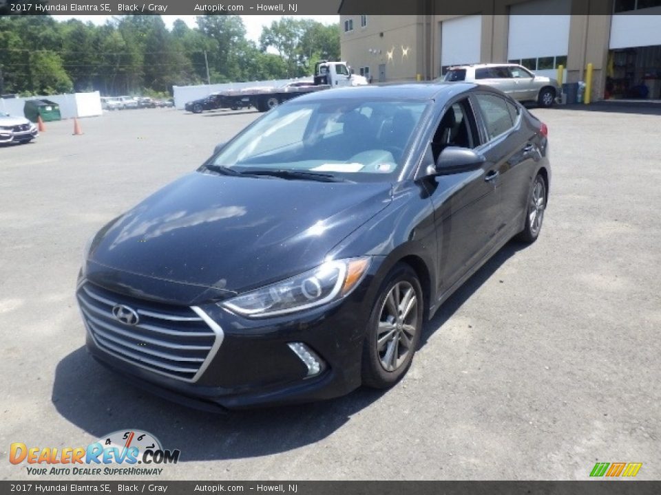 2017 Hyundai Elantra SE Black / Gray Photo #1