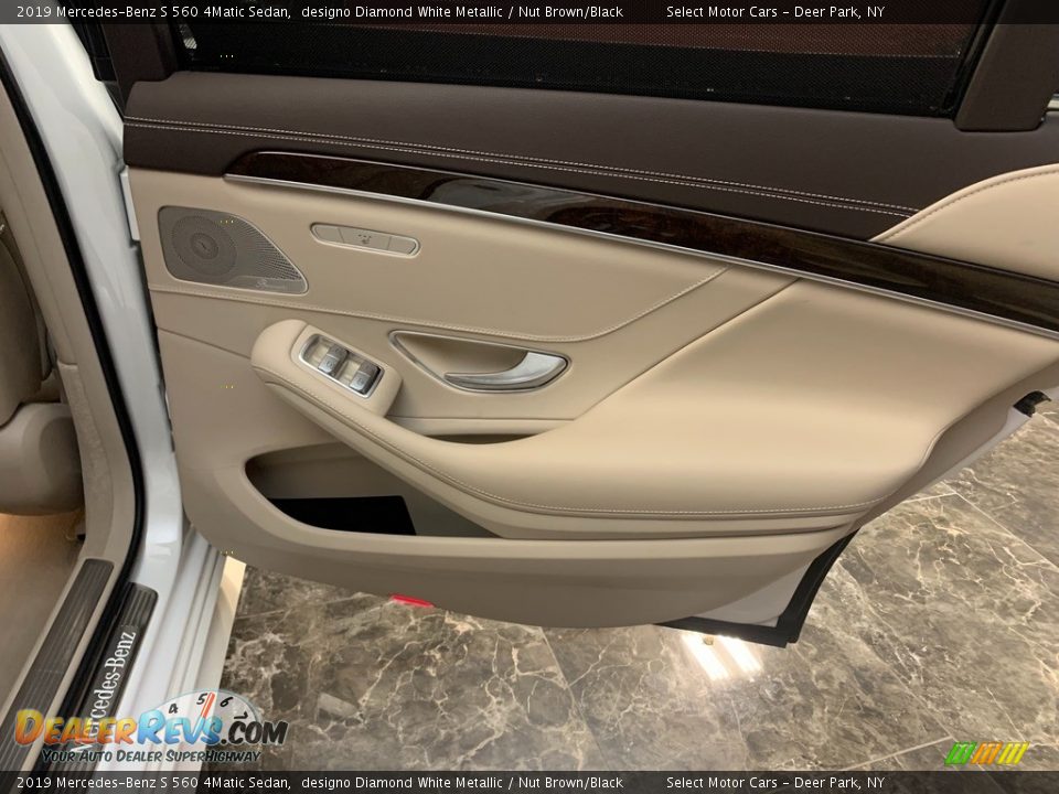 2019 Mercedes-Benz S 560 4Matic Sedan designo Diamond White Metallic / Nut Brown/Black Photo #16