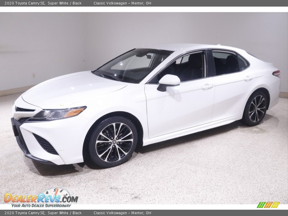 2020 Toyota Camry SE Super White / Black Photo #3