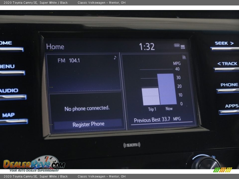 2020 Toyota Camry SE Super White / Black Photo #10