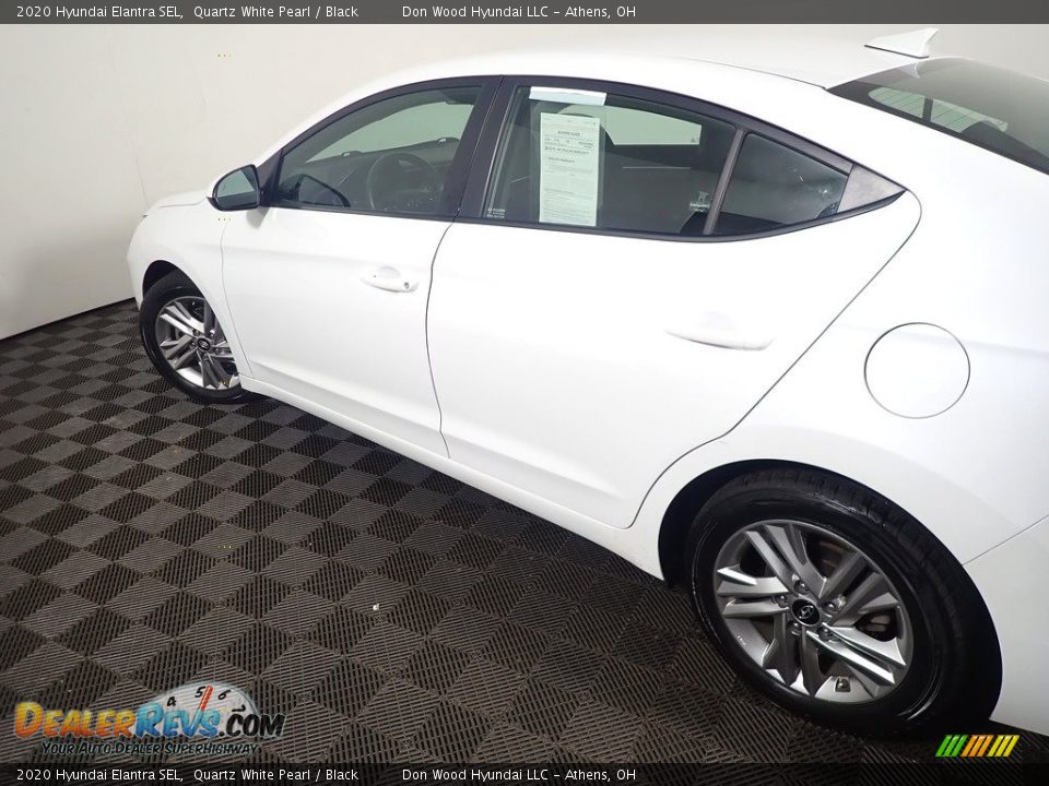 2020 Hyundai Elantra SEL Quartz White Pearl / Black Photo #18