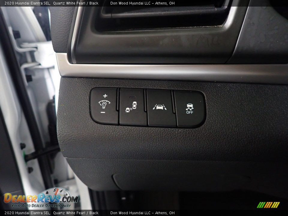 2020 Hyundai Elantra SEL Quartz White Pearl / Black Photo #31