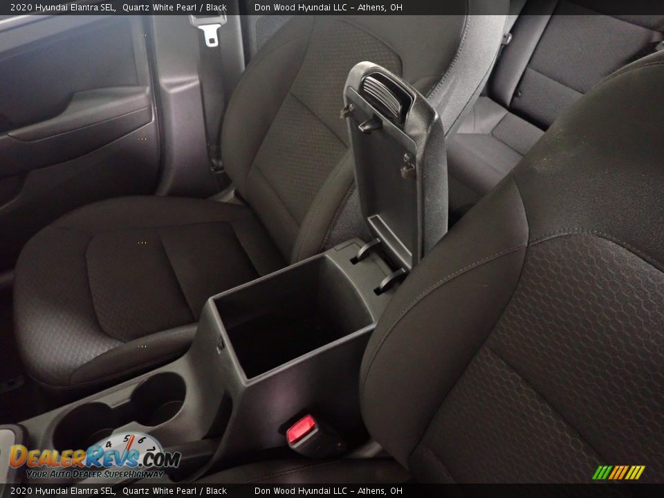 2020 Hyundai Elantra SEL Quartz White Pearl / Black Photo #33