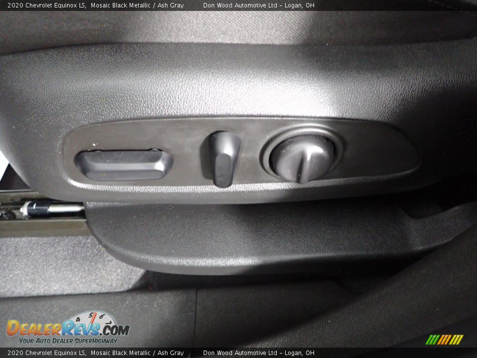 2020 Chevrolet Equinox LS Mosaic Black Metallic / Ash Gray Photo #13