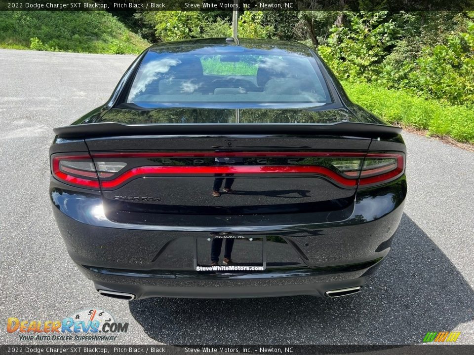 2022 Dodge Charger SXT Blacktop Pitch Black / Black Photo #7