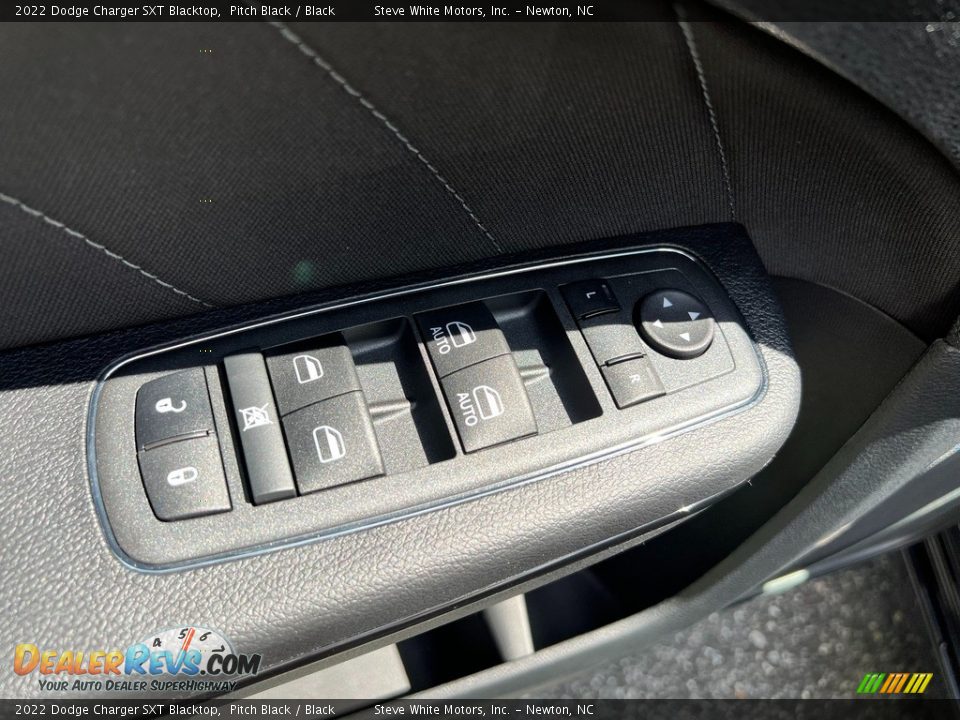 2022 Dodge Charger SXT Blacktop Pitch Black / Black Photo #12