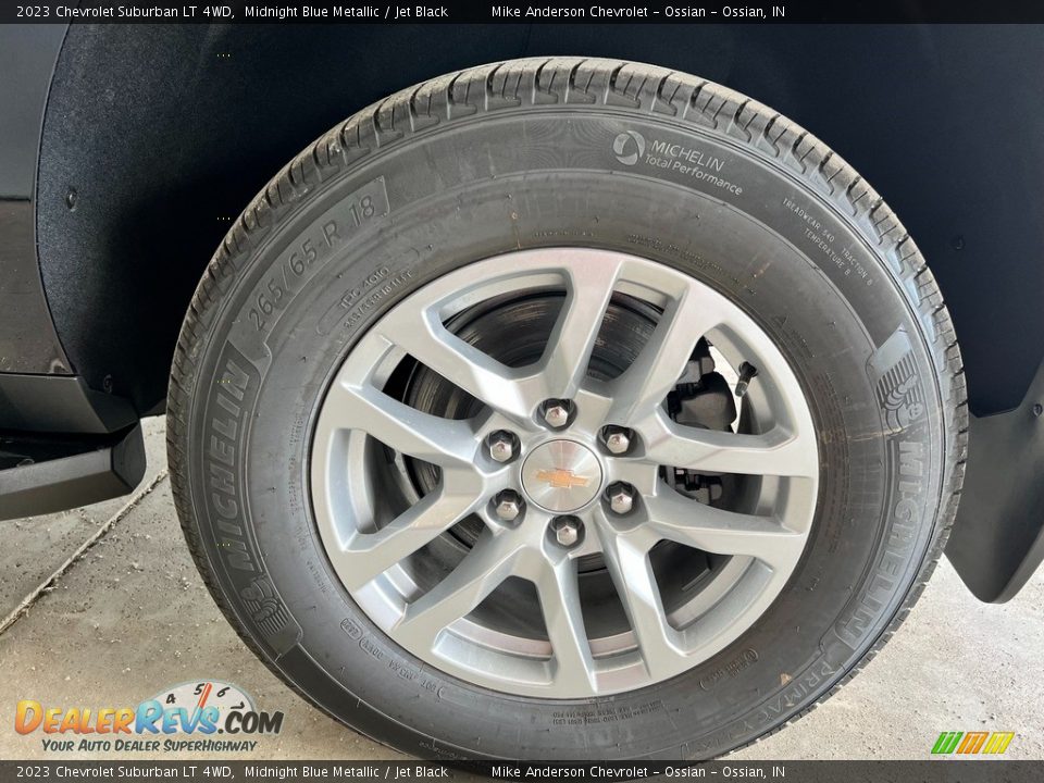 2023 Chevrolet Suburban LT 4WD Wheel Photo #13