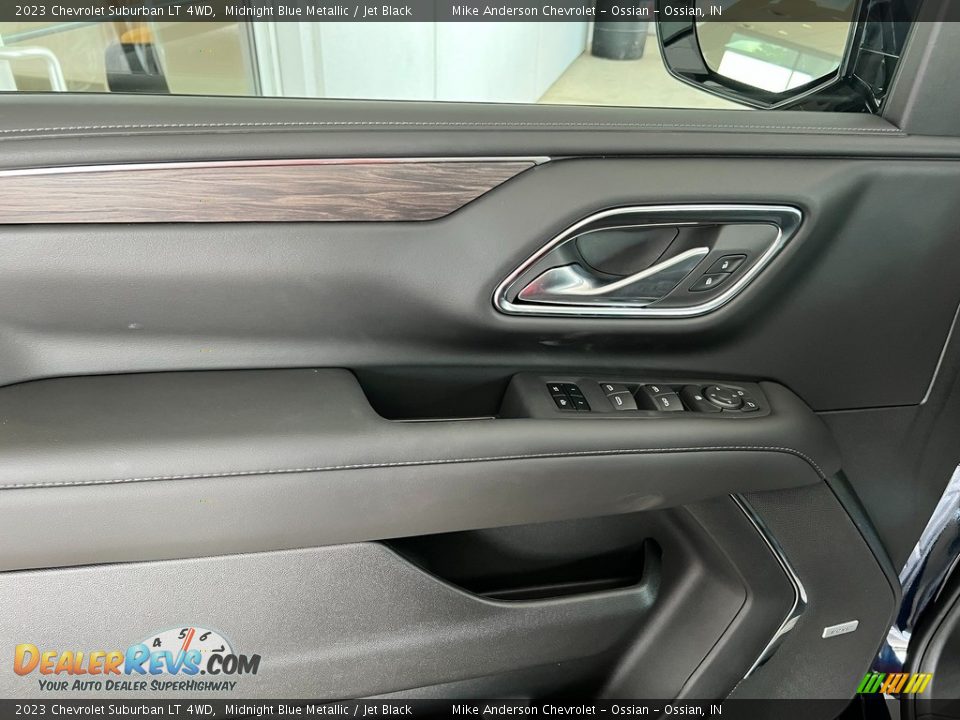 Door Panel of 2023 Chevrolet Suburban LT 4WD Photo #27