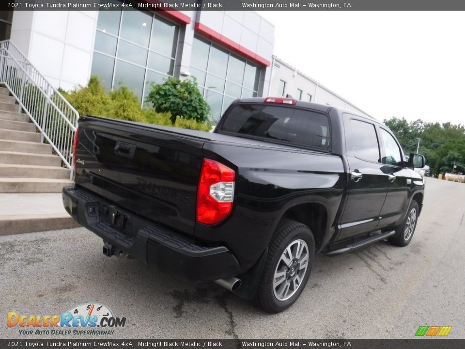 2021 Toyota Tundra Platinum CrewMax 4x4 Midnight Black Metallic / Black Photo #21