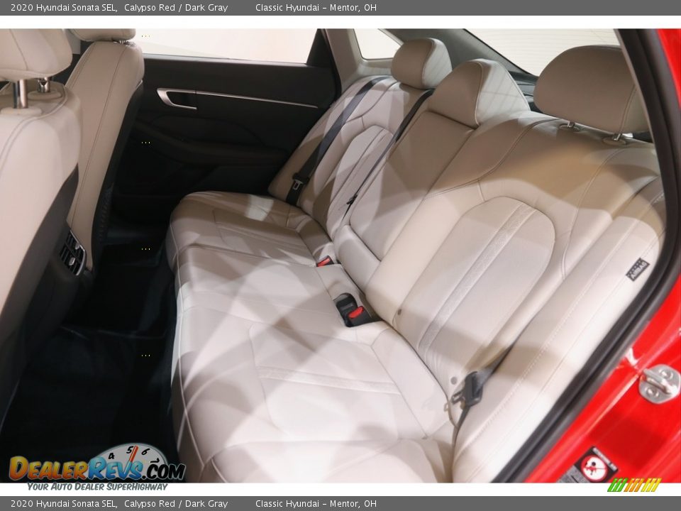 2020 Hyundai Sonata SEL Calypso Red / Dark Gray Photo #17