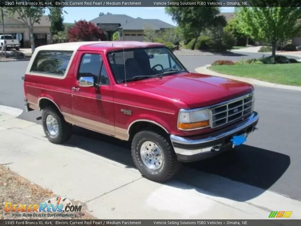 1995 Ford Bronco XL 4x4 Electric Current Red Pearl / Medium Parchment Photo #1