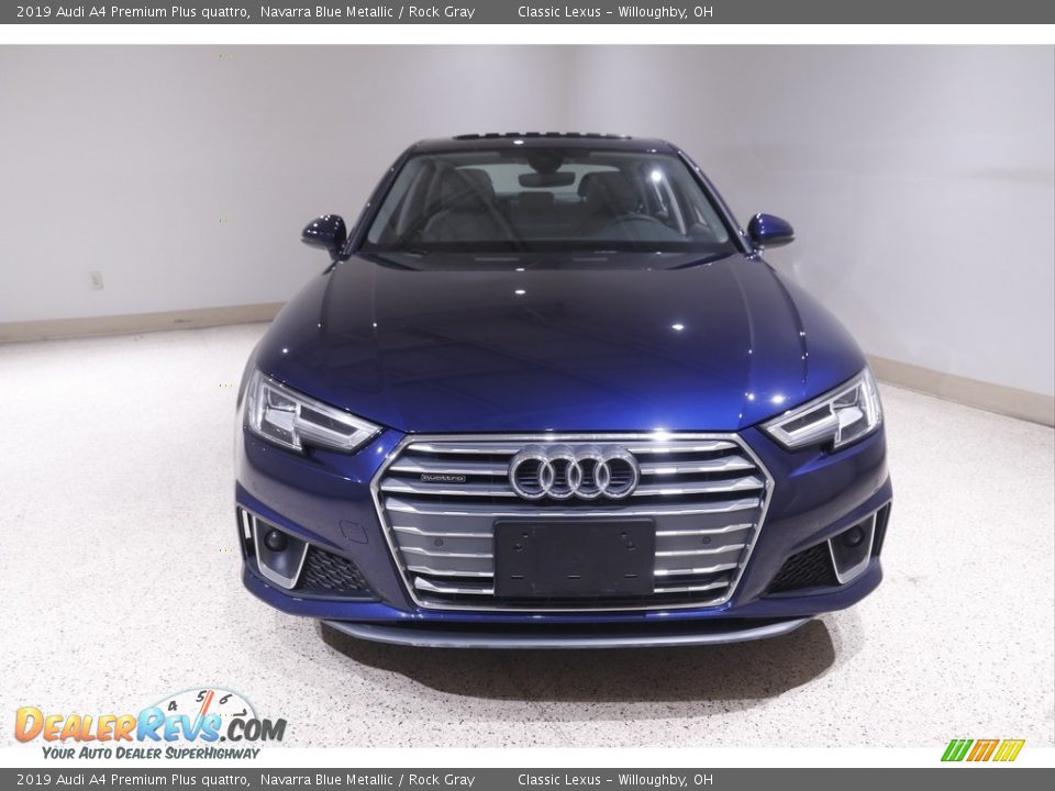 2019 Audi A4 Premium Plus quattro Navarra Blue Metallic / Rock Gray Photo #2