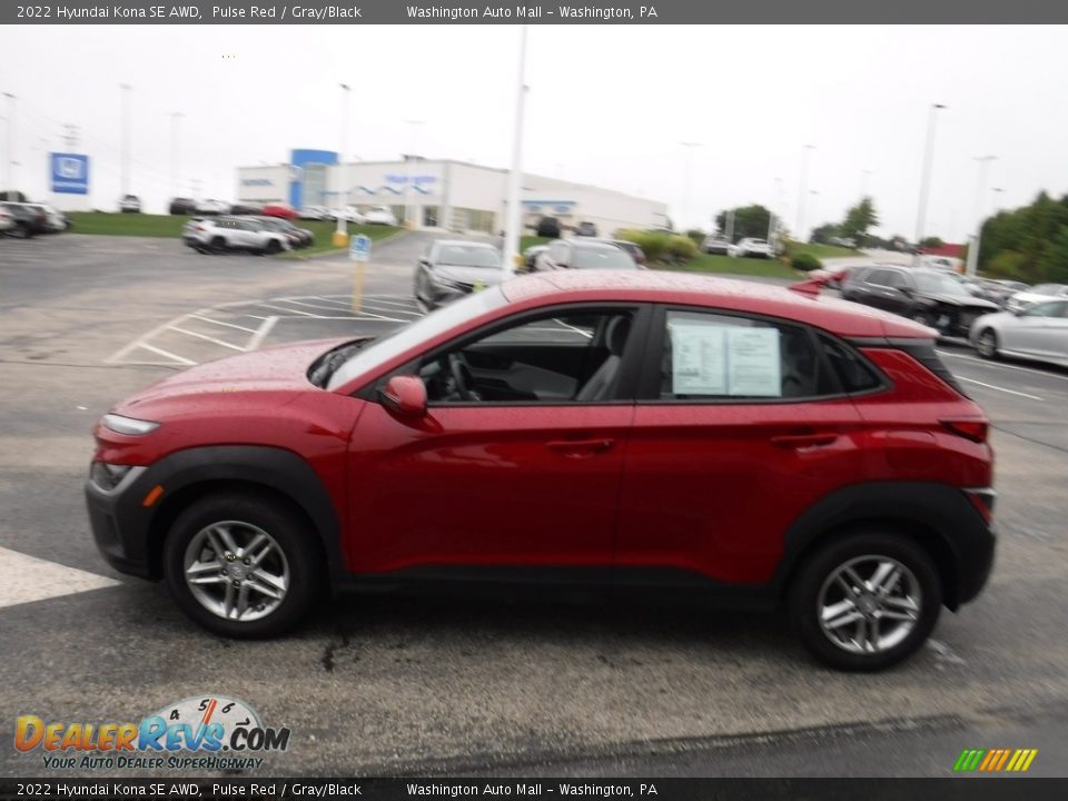 2022 Hyundai Kona SE AWD Pulse Red / Gray/Black Photo #6