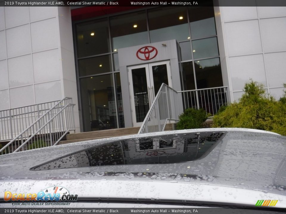 2019 Toyota Highlander XLE AWD Celestial Silver Metallic / Black Photo #3