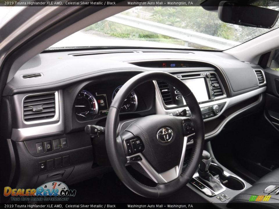 2019 Toyota Highlander XLE AWD Celestial Silver Metallic / Black Photo #16
