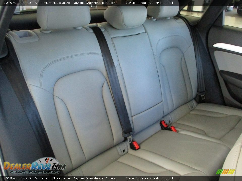 2018 Audi Q3 2.0 TFSI Premium Plus quattro Daytona Gray Metallic / Black Photo #23