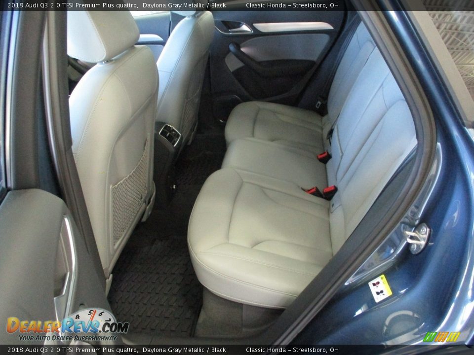 2018 Audi Q3 2.0 TFSI Premium Plus quattro Daytona Gray Metallic / Black Photo #25