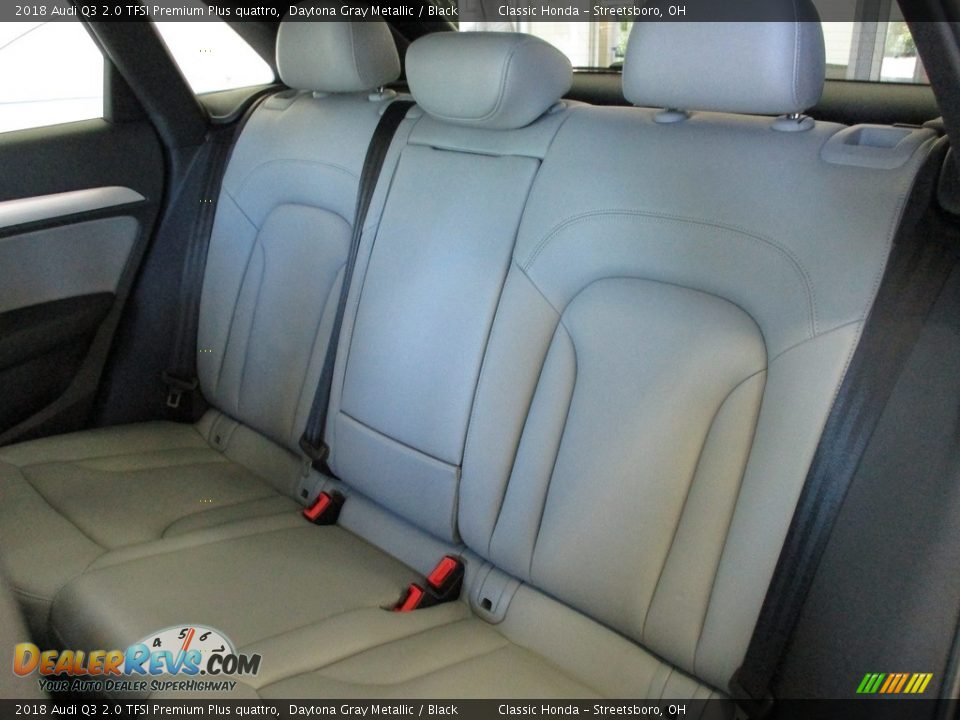 2018 Audi Q3 2.0 TFSI Premium Plus quattro Daytona Gray Metallic / Black Photo #26