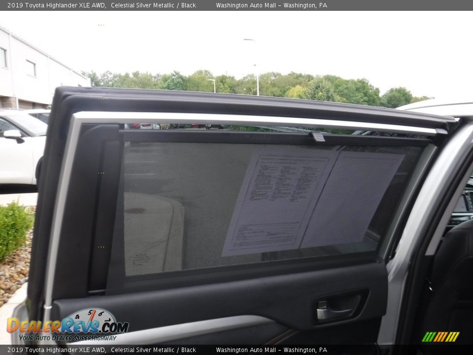 2019 Toyota Highlander XLE AWD Celestial Silver Metallic / Black Photo #28