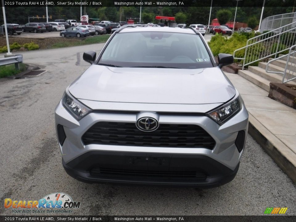 2019 Toyota RAV4 LE AWD Silver Sky Metallic / Black Photo #8