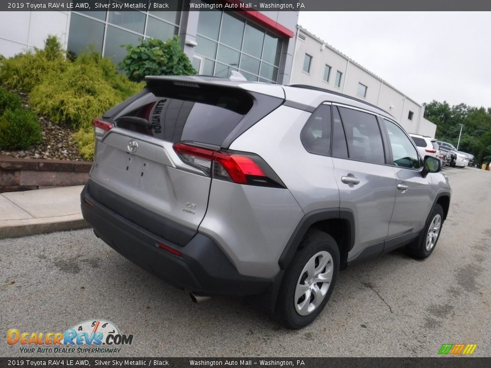 2019 Toyota RAV4 LE AWD Silver Sky Metallic / Black Photo #12