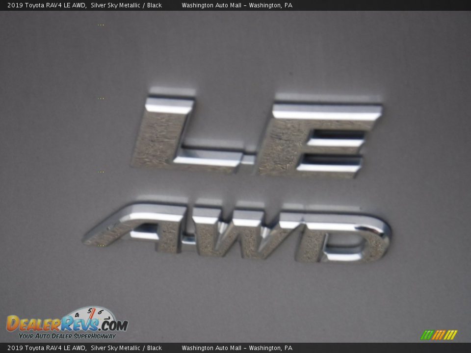 2019 Toyota RAV4 LE AWD Silver Sky Metallic / Black Photo #13