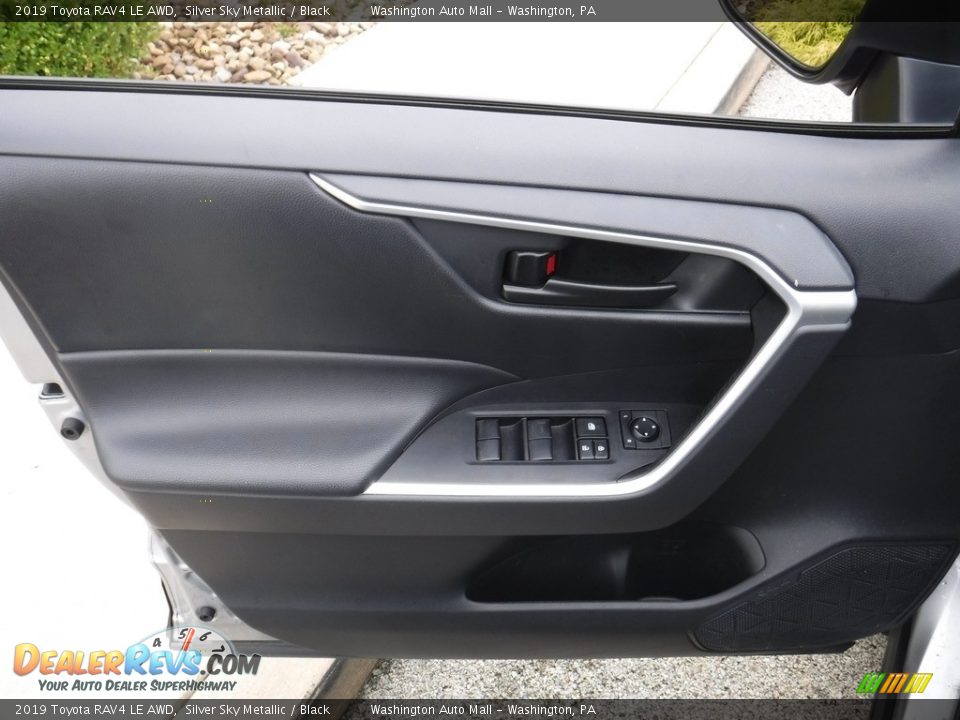2019 Toyota RAV4 LE AWD Silver Sky Metallic / Black Photo #16