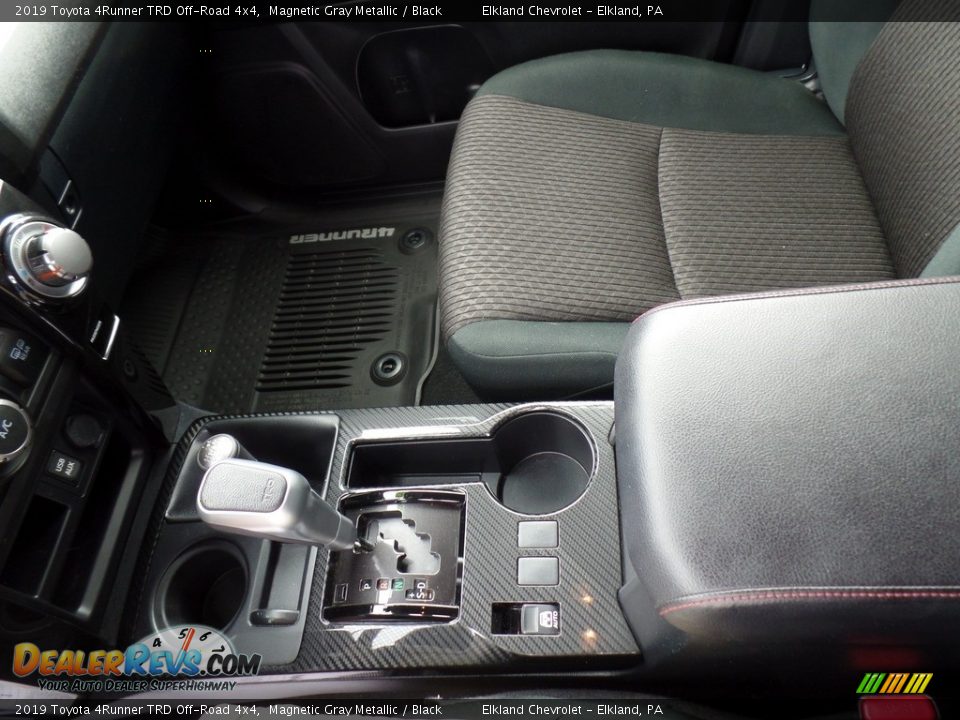 2019 Toyota 4Runner TRD Off-Road 4x4 Shifter Photo #30