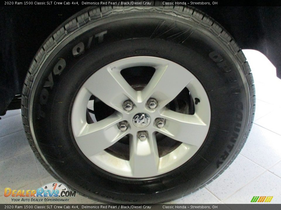 2020 Ram 1500 Classic SLT Crew Cab 4x4 Delmonico Red Pearl / Black/Diesel Gray Photo #11