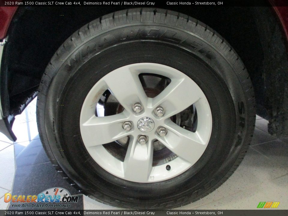 2020 Ram 1500 Classic SLT Crew Cab 4x4 Delmonico Red Pearl / Black/Diesel Gray Photo #12