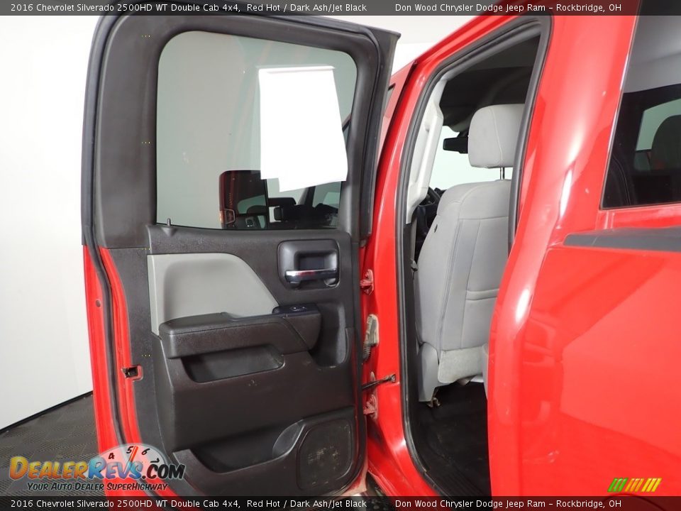 Door Panel of 2016 Chevrolet Silverado 2500HD WT Double Cab 4x4 Photo #19
