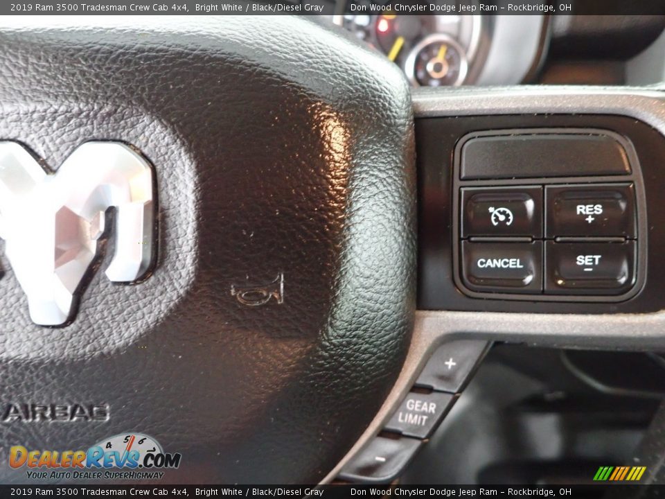 2019 Ram 3500 Tradesman Crew Cab 4x4 Steering Wheel Photo #16