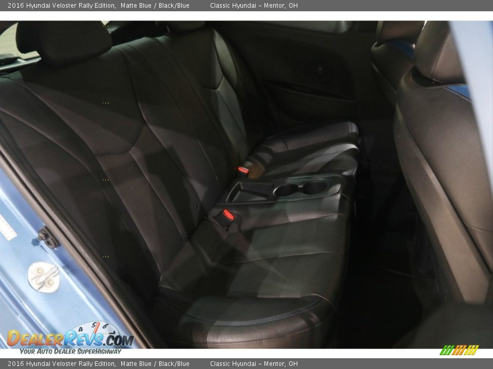 2016 Hyundai Veloster Rally Edition Matte Blue / Black/Blue Photo #16