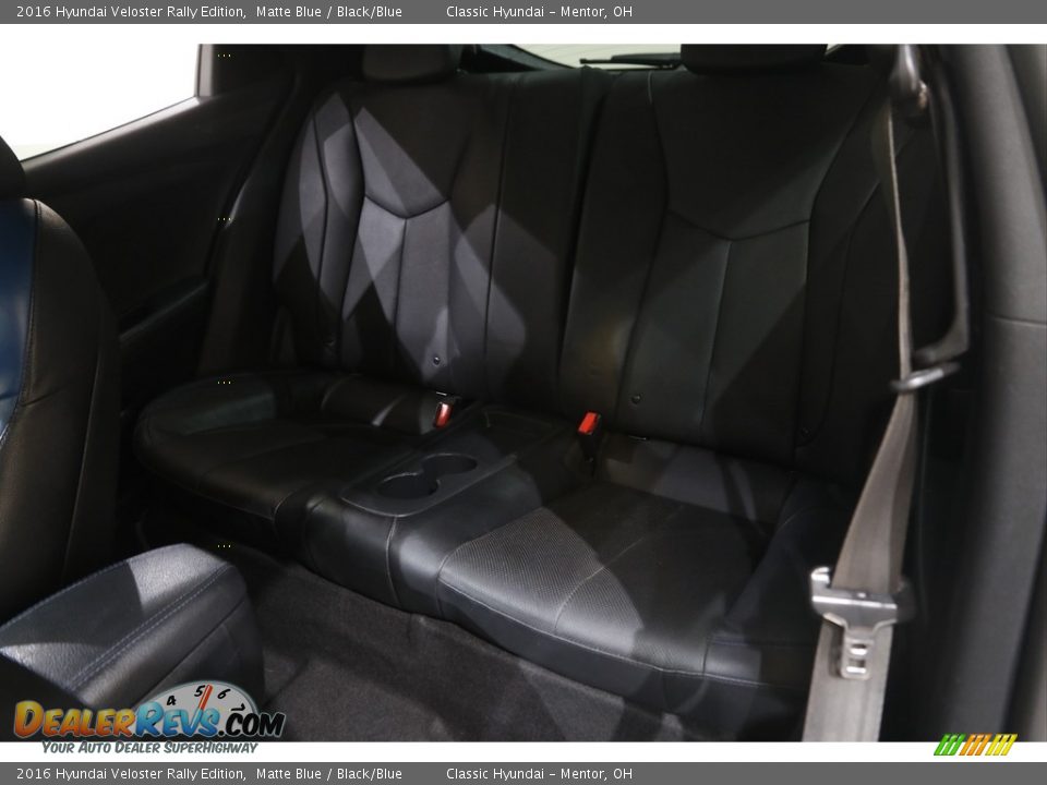 2016 Hyundai Veloster Rally Edition Matte Blue / Black/Blue Photo #17