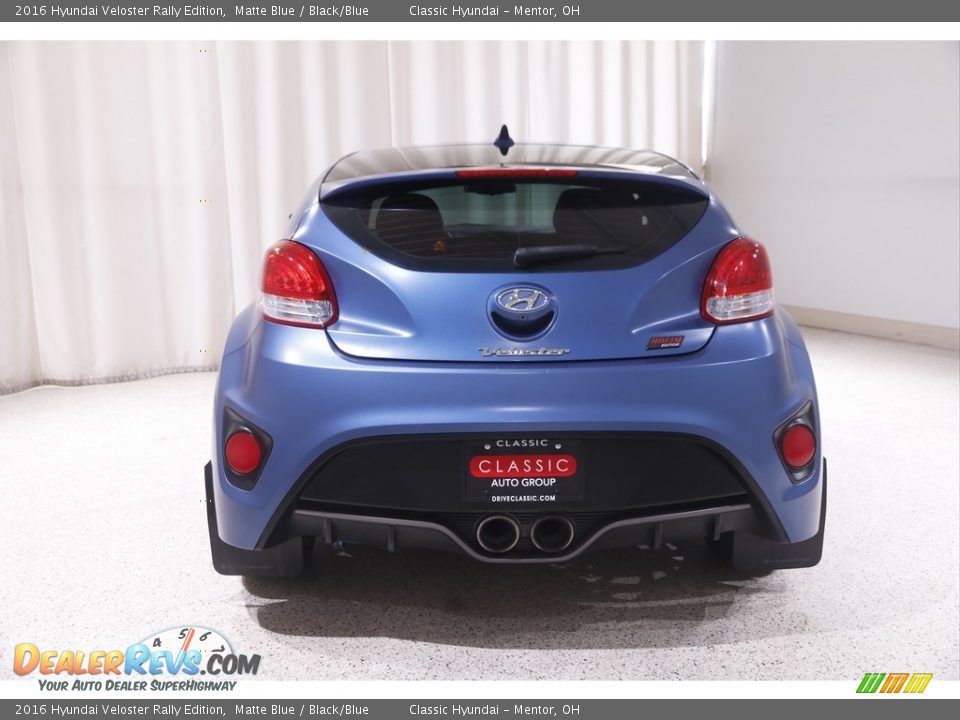 Exhaust of 2016 Hyundai Veloster Rally Edition Photo #18