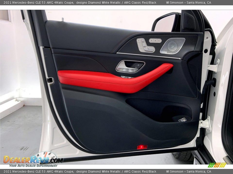 Door Panel of 2021 Mercedes-Benz GLE 53 AMG 4Matic Coupe Photo #26