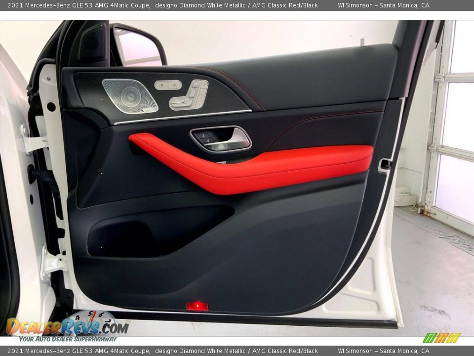 Door Panel of 2021 Mercedes-Benz GLE 53 AMG 4Matic Coupe Photo #27
