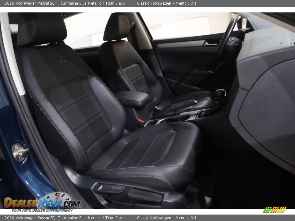 2020 Volkswagen Passat SE Tourmaline Blue Metallic / Titan Black Photo #14