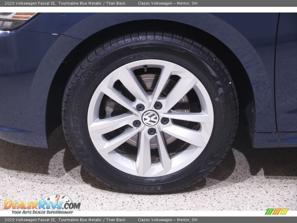 2020 Volkswagen Passat SE Wheel Photo #19