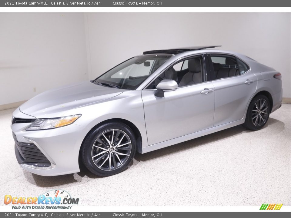 2021 Toyota Camry XLE Celestial Silver Metallic / Ash Photo #3
