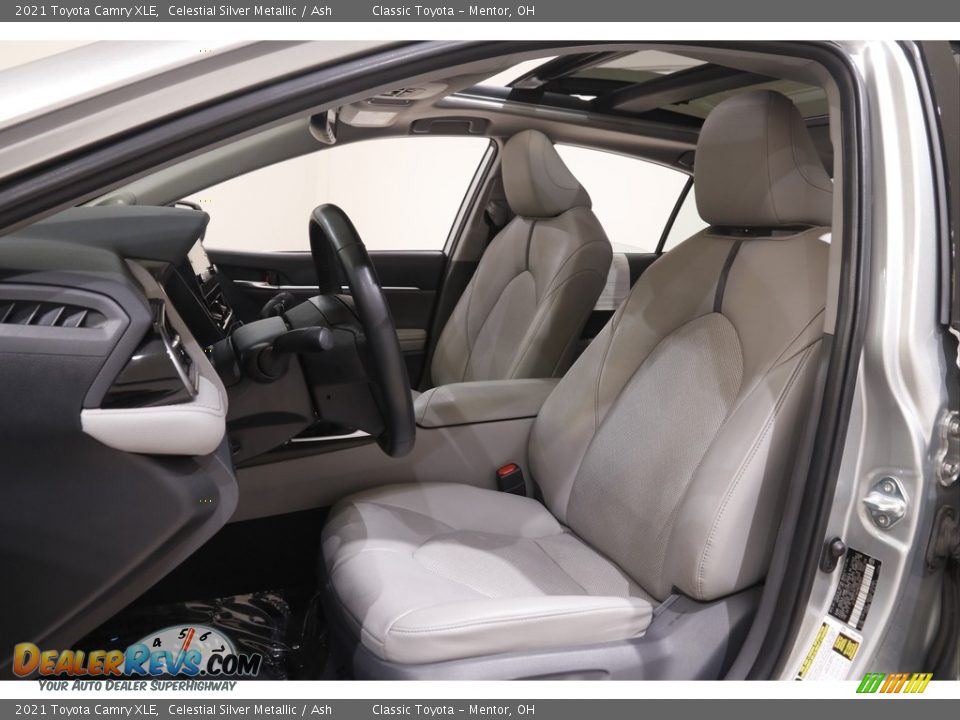 2021 Toyota Camry XLE Celestial Silver Metallic / Ash Photo #5