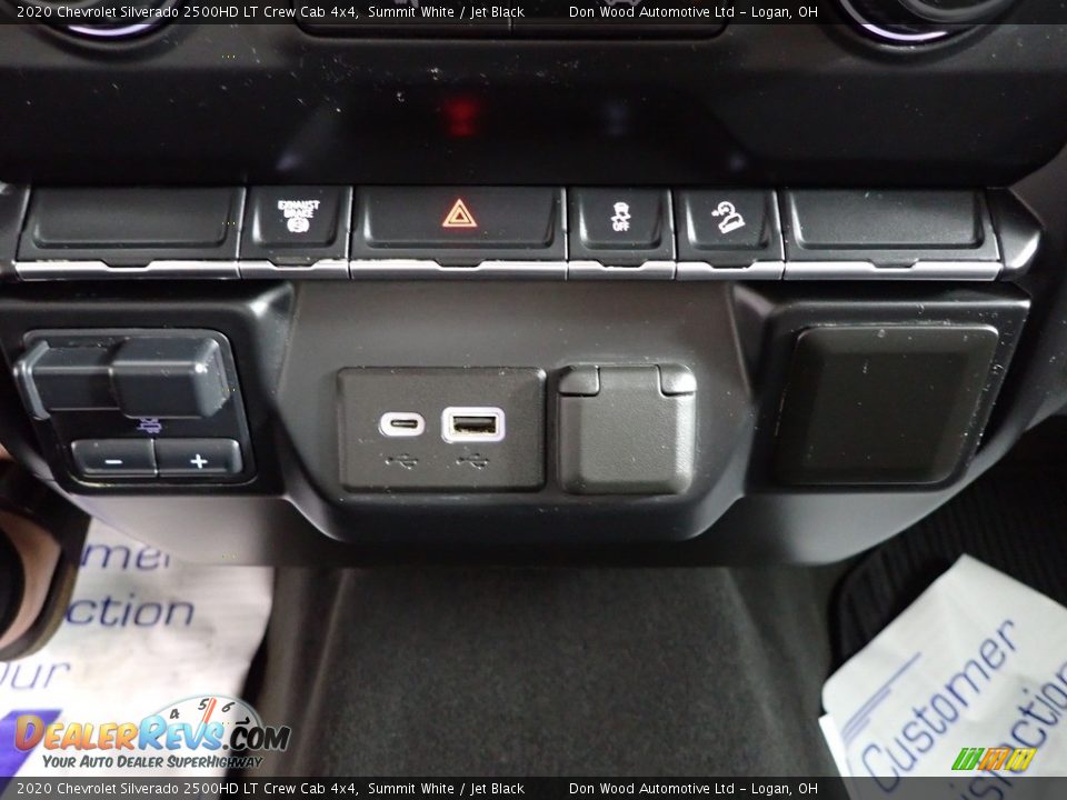 2020 Chevrolet Silverado 2500HD LT Crew Cab 4x4 Summit White / Jet Black Photo #17