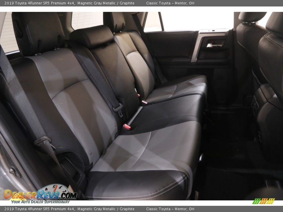 2019 Toyota 4Runner SR5 Premium 4x4 Magnetic Gray Metallic / Graphite Photo #19