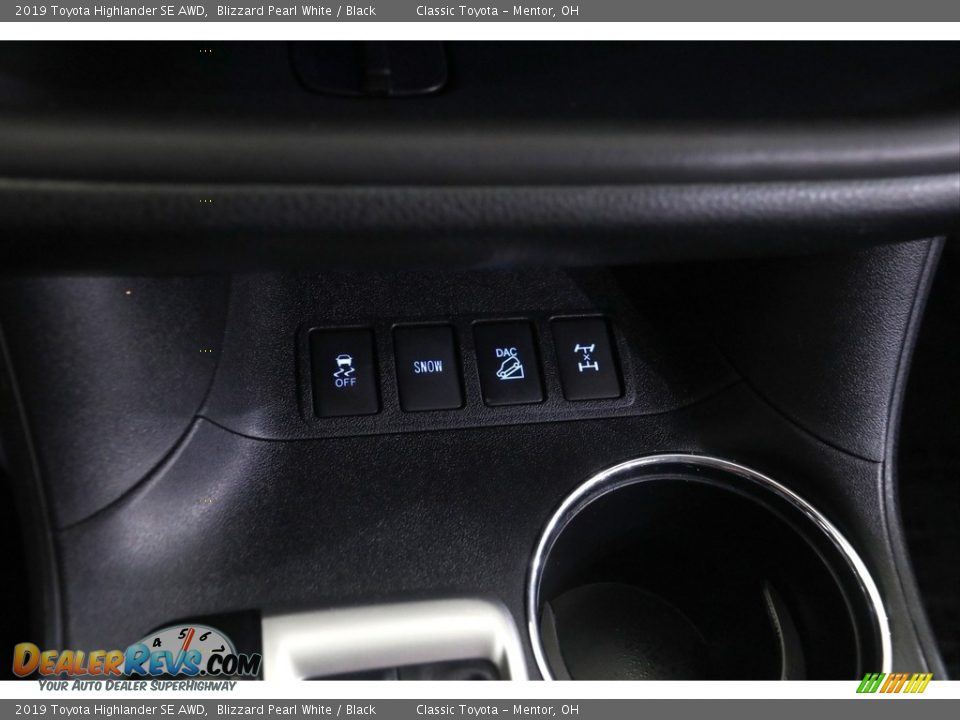 2019 Toyota Highlander SE AWD Blizzard Pearl White / Black Photo #16