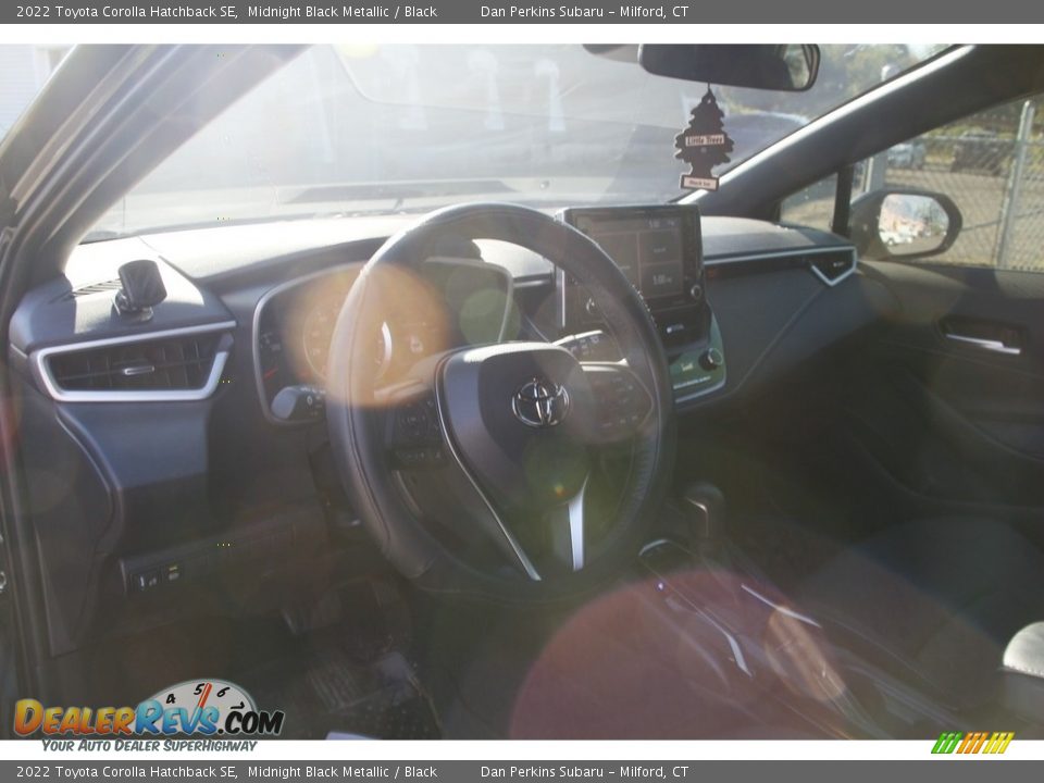 2022 Toyota Corolla Hatchback SE Midnight Black Metallic / Black Photo #10