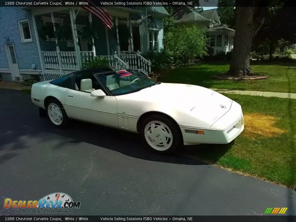 1988 Chevrolet Corvette Coupe White / White Photo #1