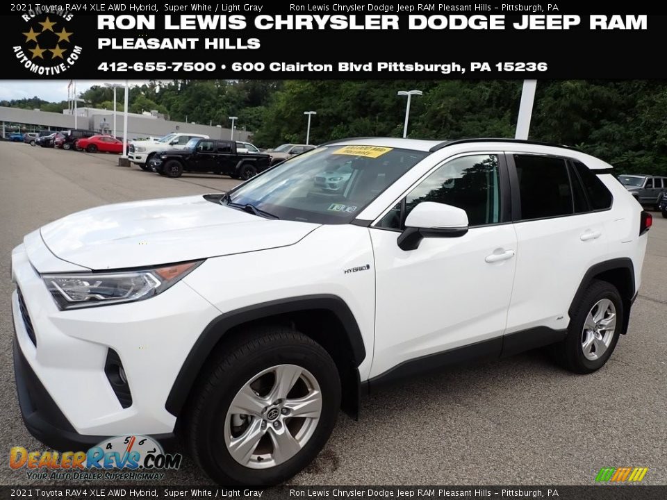 2021 Toyota RAV4 XLE AWD Hybrid Super White / Light Gray Photo #1