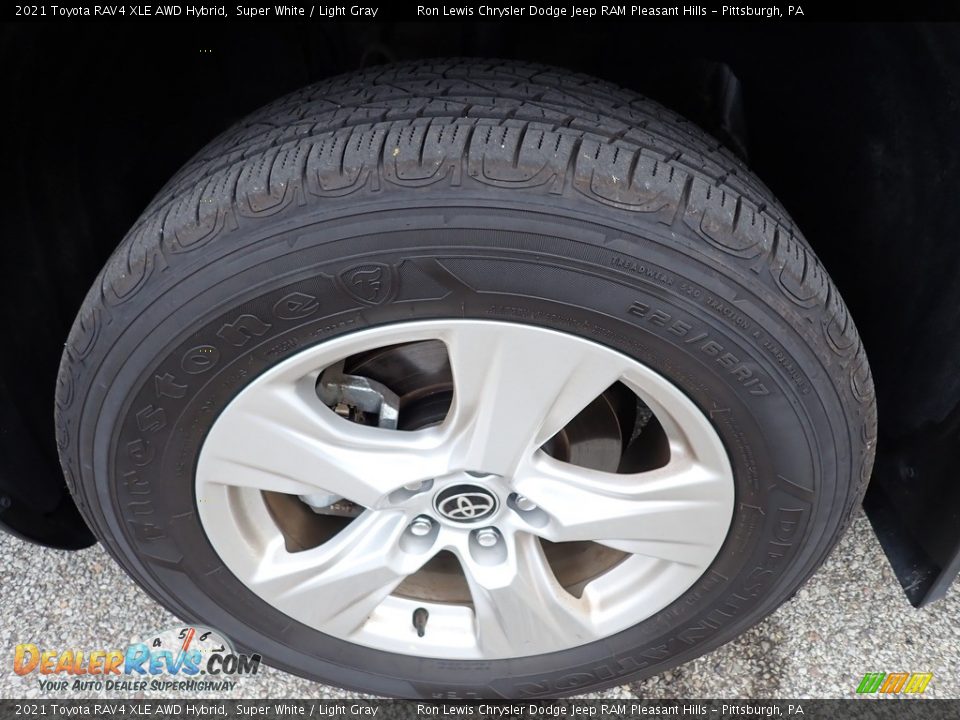 2021 Toyota RAV4 XLE AWD Hybrid Super White / Light Gray Photo #10