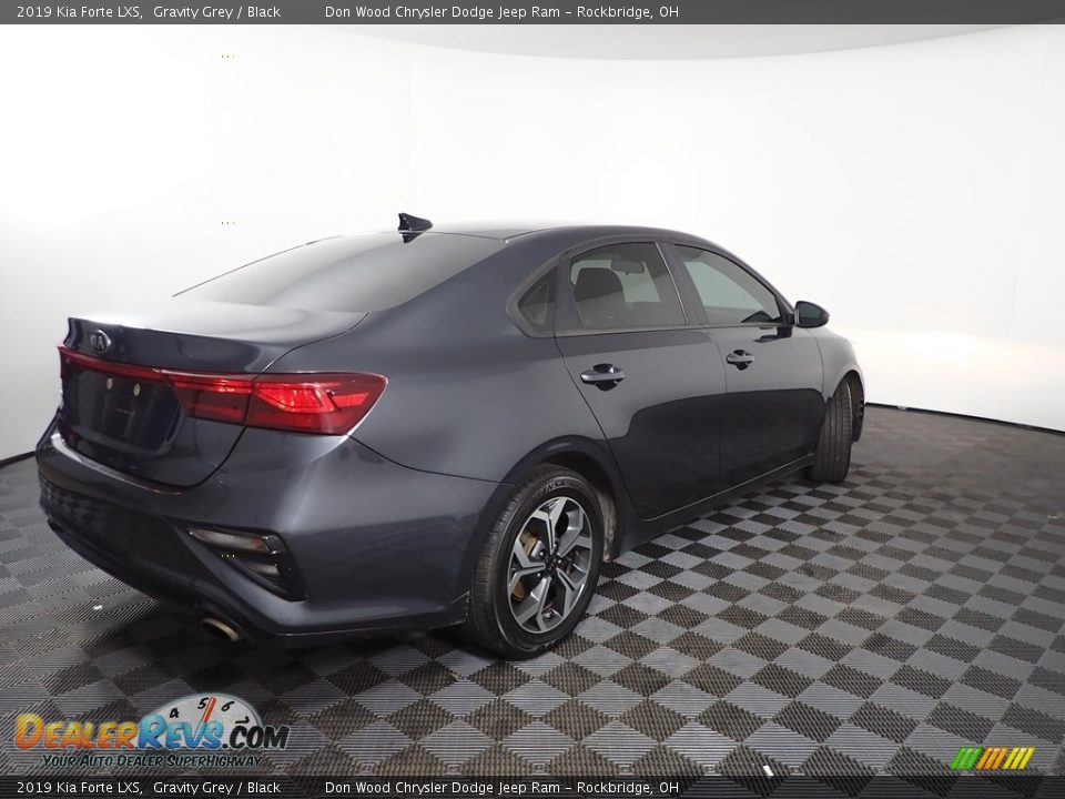 2019 Kia Forte LXS Gravity Grey / Black Photo #10