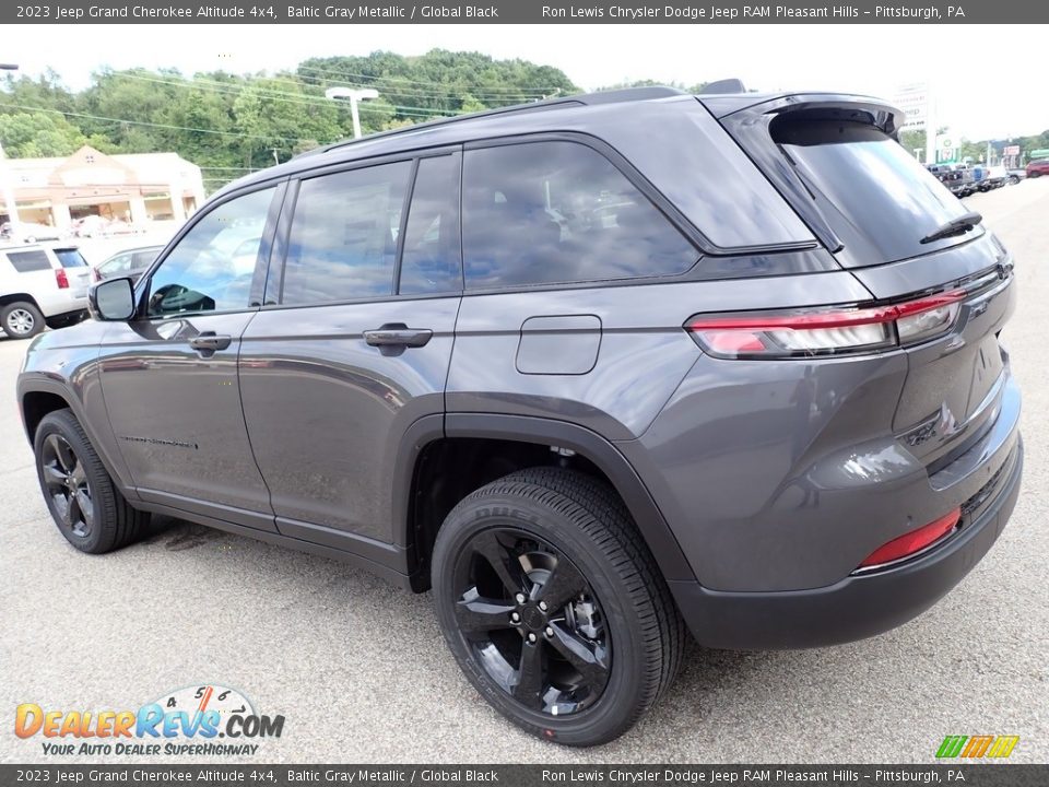 2023 Jeep Grand Cherokee Altitude 4x4 Baltic Gray Metallic / Global Black Photo #3